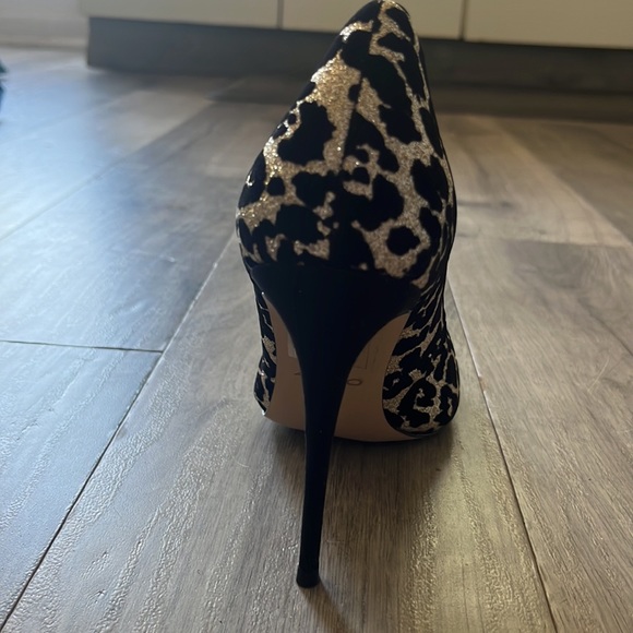 Aldo “Stessy” glittery leopard print pumps - Picture 2 of 4